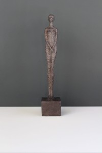 STATUETKA HILDA BRĄZ